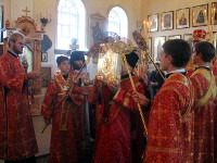 Божественная Литургия в день памяти равноапостольной Марии Магдалины в кафедральном соборе епархии 