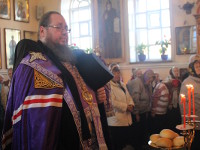 Воздвижение Честного и Животворящего Креста Господня молитвенно отметили в Вознесенском кафедральном соборе 