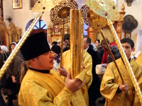 Преосвященнейший епископ Владимир совершил Божественную Литургию в неделю 25-ю по Пятидесятнице  