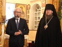 Аким СКО поздравил православных христиан с праздником Рождества Христова 