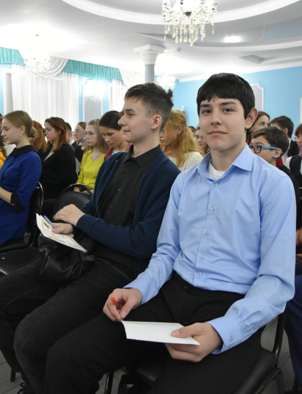 Состоялся второй тур международной олимпиады «Наше Наследие», посвященной 350-летию со дня рождения Петра Великого