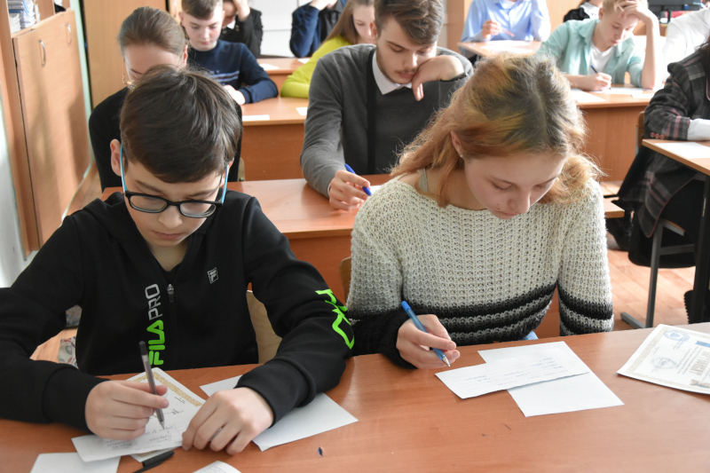 Состоялся второй тур международной олимпиады «Наше Наследие», посвященной 350-летию со дня рождения Петра Великого